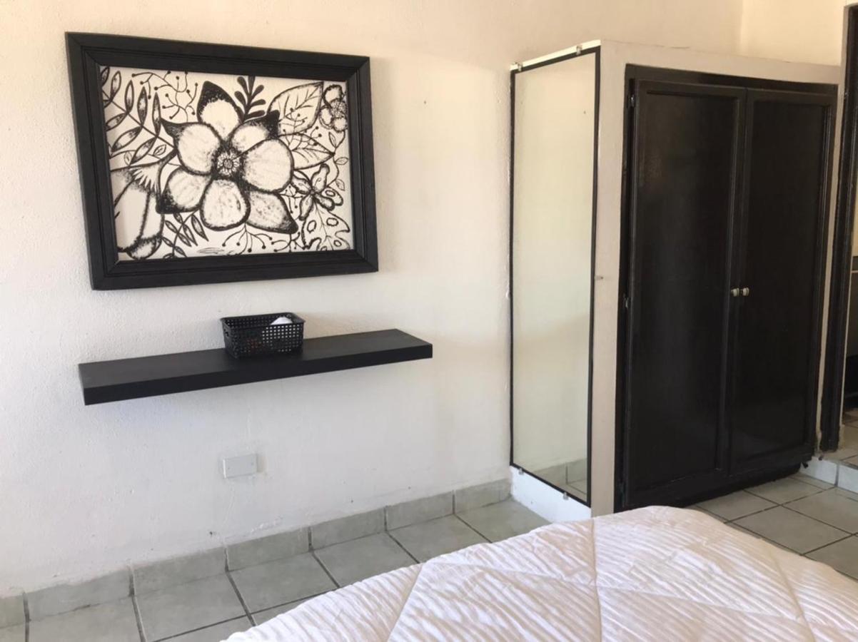 Apartament The Next Door Black And White Studio In Cabo Cabo San Lucas Zewnętrze zdjęcie